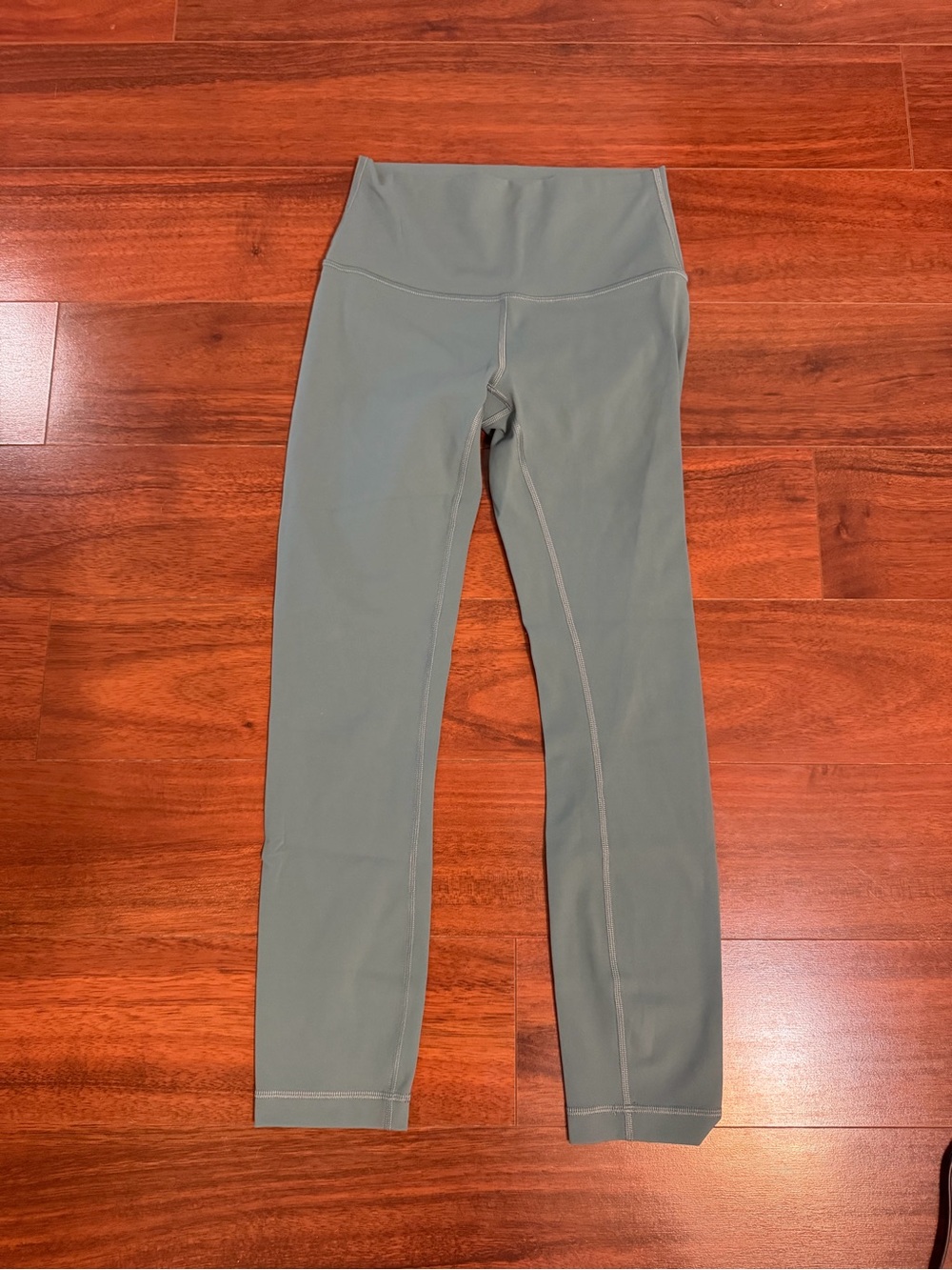 lululemon athletica High-Rise Leggings in Sage